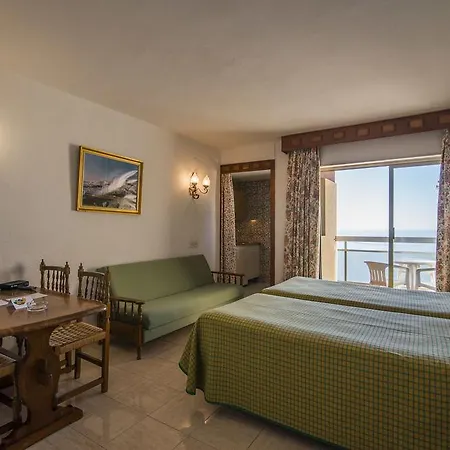 Apal Chinasol 公寓 *